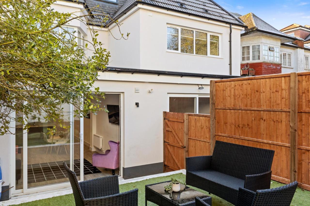 Star London Vivian Avenue 2-Bed Retreat With Garden Lägenhet The Hyde Exteriör bild